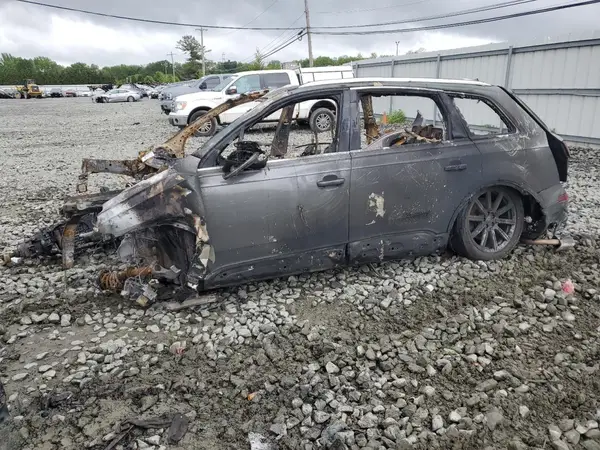 WA1LHAF77KD024365 2019 AUDI Q7 - Image 1