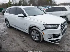 WA1LHAF77KD027623 2019 AUDI Q7