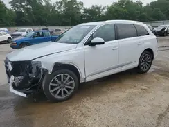 WA1LHAF77KD031395 2019 AUDI Q7
