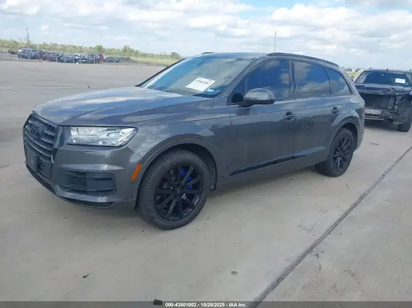 WA1LHAF77KD031476 2019 AUDI Q7 - Image 2