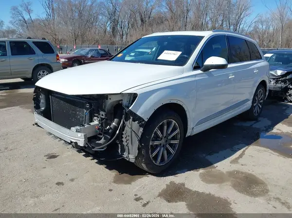 WA1LHAF77KD032997 2019 AUDI Q7 - Image 2