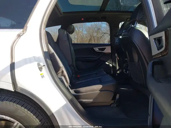 WA1LHAF77KD032997 2019 AUDI Q7 - Image 8