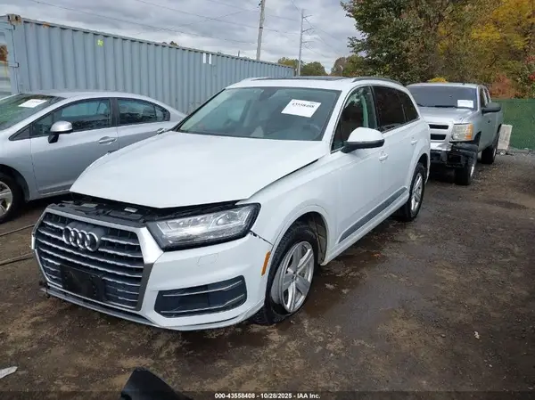 WA1LHAF77KD037116 2019 AUDI Q7 - Image 2