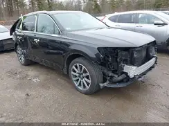 WA1LHAF77KD038525 2019 AUDI Q7