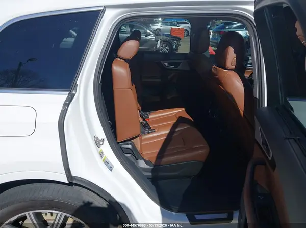 WA1LHAF77KD043028 2019 AUDI Q7 - Image 8