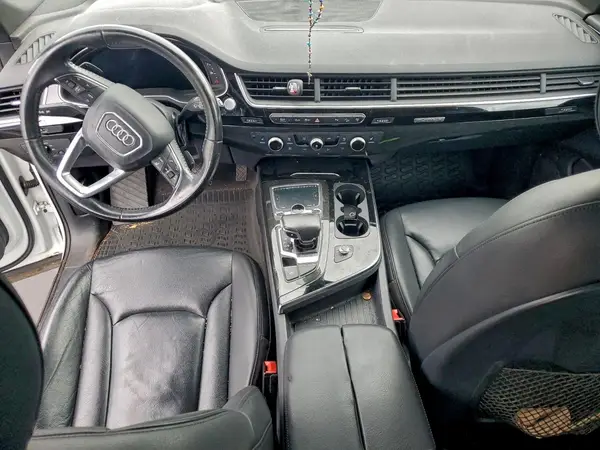 WA1LHAF78HD040387 2017 AUDI Q7 - Image 8