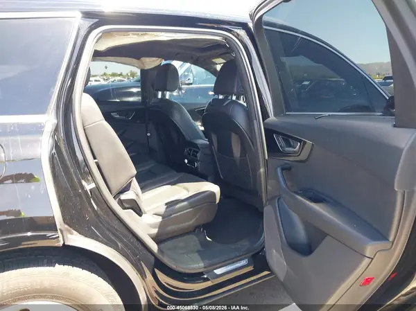 WA1LHAF78HD046433 2017 AUDI Q7 - Image 8
