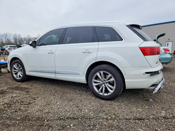 WA1LHAF78HD047436 2017 AUDI Q7 - Image 2