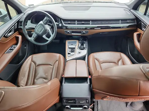 WA1LHAF78HD047436 2017 AUDI Q7 - Image 8