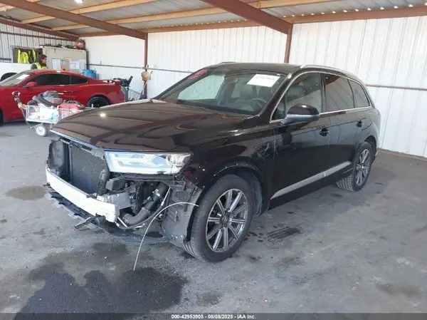 WA1LHAF78HD050496 2017 AUDI Q7 - Image 2