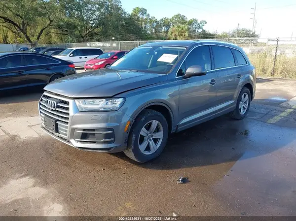 WA1LHAF78JD017858 2018 AUDI Q7 - Image 2