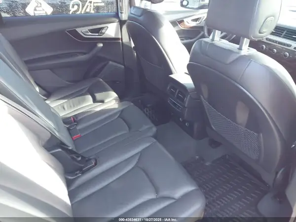 WA1LHAF78JD017858 2018 AUDI Q7 - Image 8
