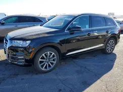 WA1LHAF78JD025765 2018 AUDI Q7