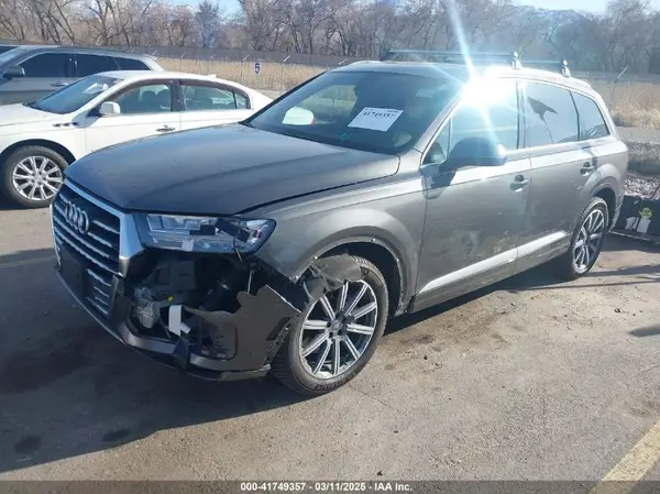 WA1LHAF78JD033266 2018 AUDI Q7 - Image 2