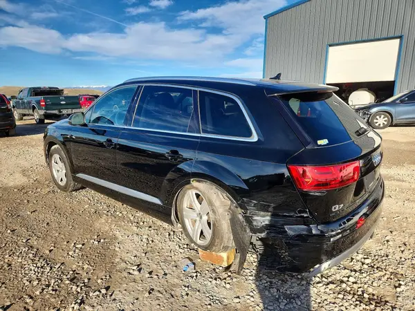 WA1LHAF78JD037558 2018 AUDI Q7 - Image 2