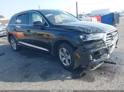 WA1LHAF78JD041447 2018 AUDI Q7
