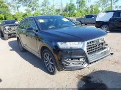 WA1LHAF78JD052349 2018 AUDI Q7