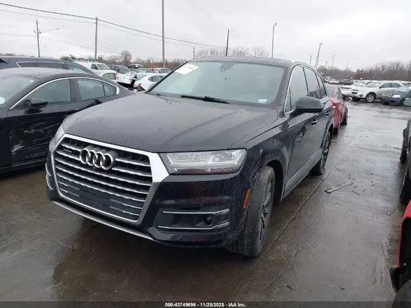 WA1LHAF78KD019014 2019 AUDI Q7 - Image 2
