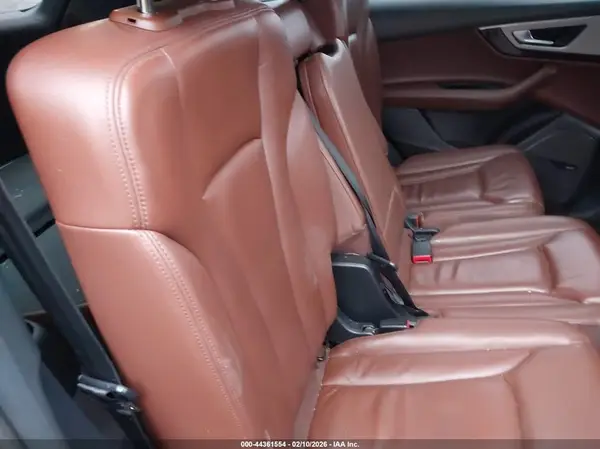 WA1LHAF78KD025864 2019 AUDI Q7 - Image 8