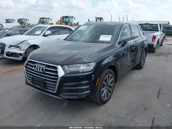 WA1LHAF78KD038551 2019 AUDI Q7 - Image 2