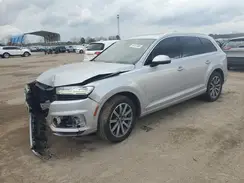 WA1LHAF78KD039389 2019 AUDI Q7