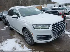 WA1LHAF78KD043829 2019 AUDI Q7