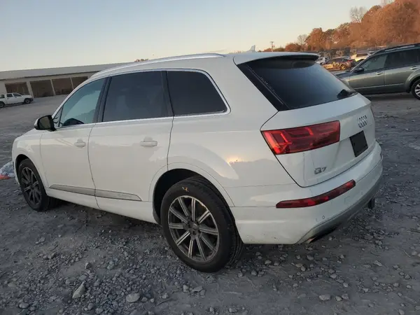 WA1LHAF78KD044298 2019 AUDI Q7 - Image 2