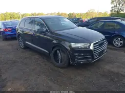 WA1LHAF78KD046536 2019 AUDI Q7