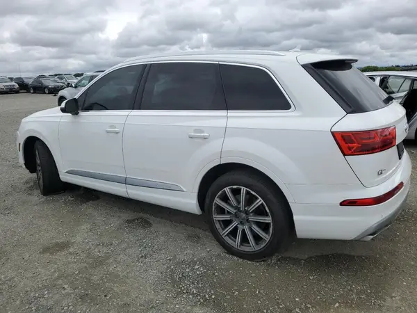 WA1LHAF79HD053911 2017 AUDI Q7 - Image 2