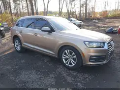 WA1LHAF79JD002575 2018 AUDI Q7
