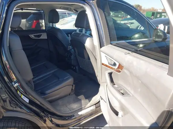 WA1LHAF79JD006643 2018 AUDI Q7 - Image 8