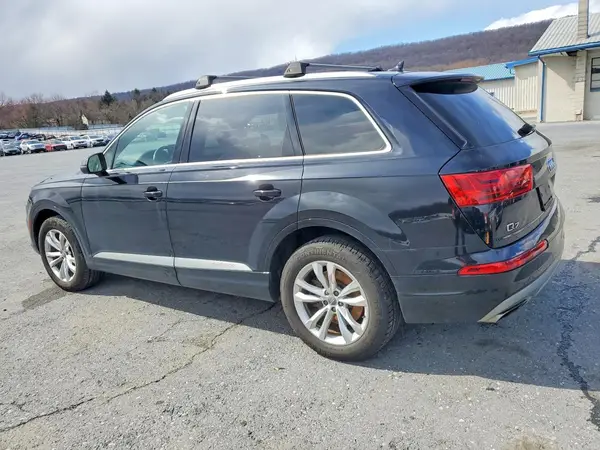 WA1LHAF79JD018565 2018 AUDI Q7 - Image 2