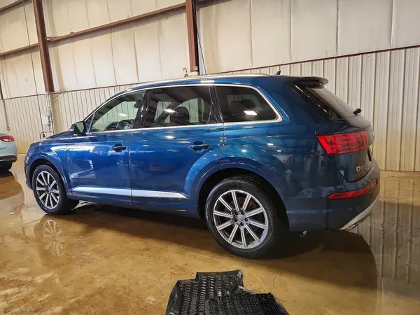 WA1LHAF79JD027444 2018 AUDI Q7 - Image 2