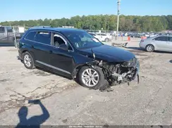 WA1LHAF79JD030506 2018 AUDI Q7