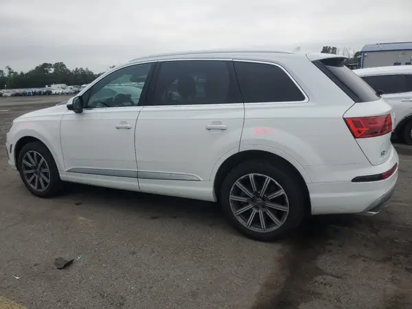 WA1LHAF79KD017451 2019 AUDI Q7 - Image 2