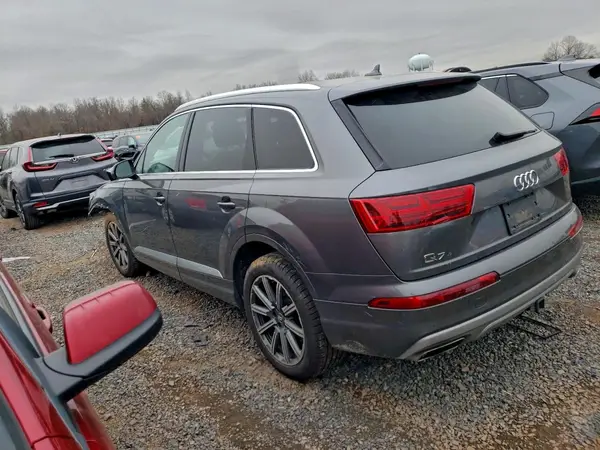 WA1LHAF79KD018759 2019 AUDI Q7 - Image 2