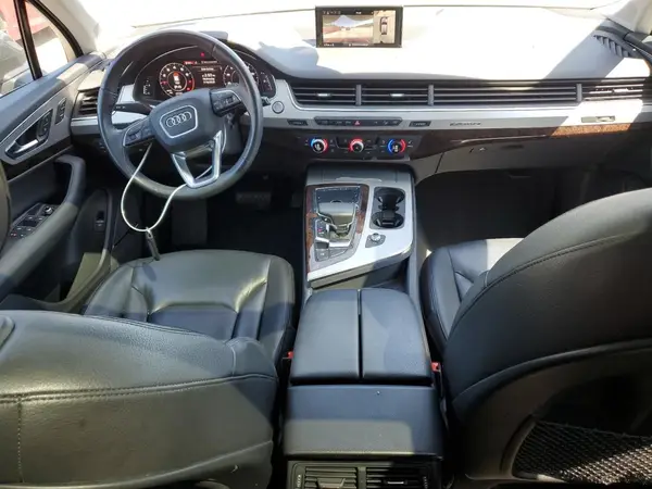WA1LHAF79KD021547 2019 AUDI Q7 - Image 8
