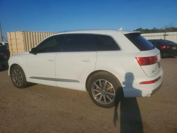 WA1LHAF79KD022715 2019 AUDI Q7 - Image 2