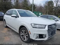 WA1LHAF79KD033844 2019 AUDI Q7
