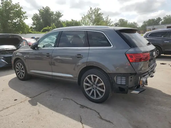 WA1LHAF79KD037702 2019 AUDI Q7 - Image 2