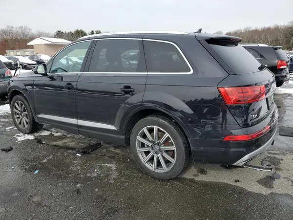WA1LHAF79KD047386 2019 AUDI Q7 - Image 2