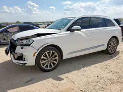 WA1LHAF7XHD039080 2017 AUDI Q7