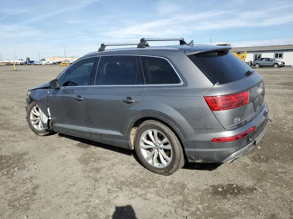 WA1LHAF7XHD039595 2017 AUDI Q7 - Image 2