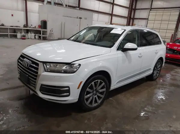 WA1LHAF7XHD042884 2017 AUDI Q7 - Image 2