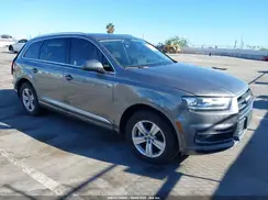 WA1LHAF7XHD046093 2017 AUDI Q7
