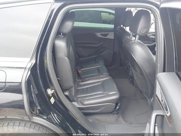 WA1LHAF7XHD047289 2017 AUDI Q7 - Image 8