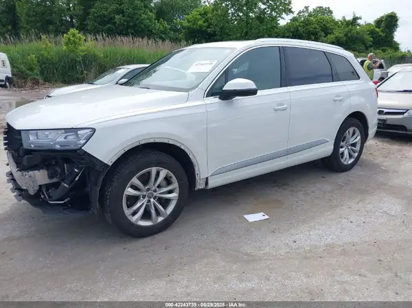 WA1LHAF7XHD048636 2017 AUDI Q7 - Image 2