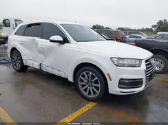 WA1LHAF7XHD051519 2017 AUDI Q7