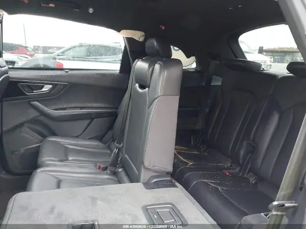 WA1LHAF7XHD051519 2017 AUDI Q7 - Image 8