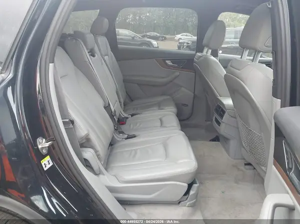 WA1LHAF7XHD054954 2017 AUDI Q7 - Image 8